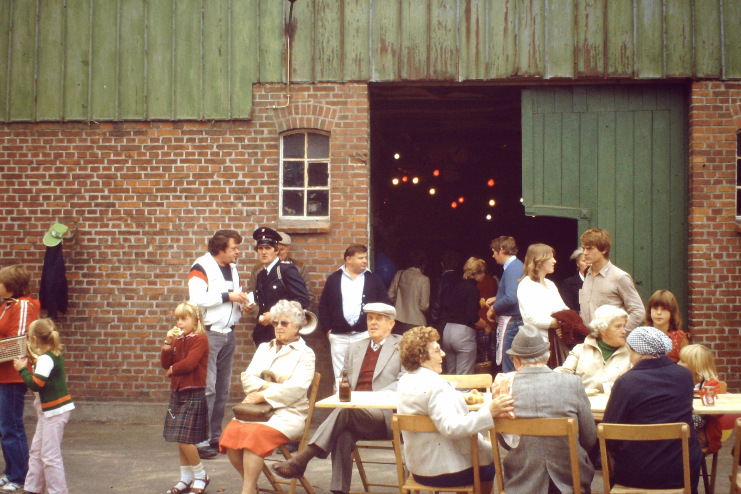 Straßenfest 1982 Kaffetafel 1